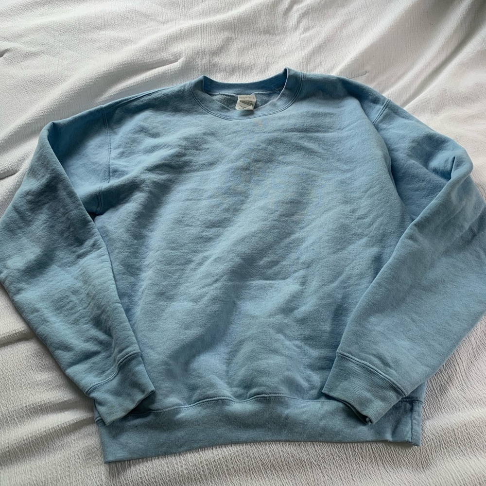 Crewneck sweatshirt